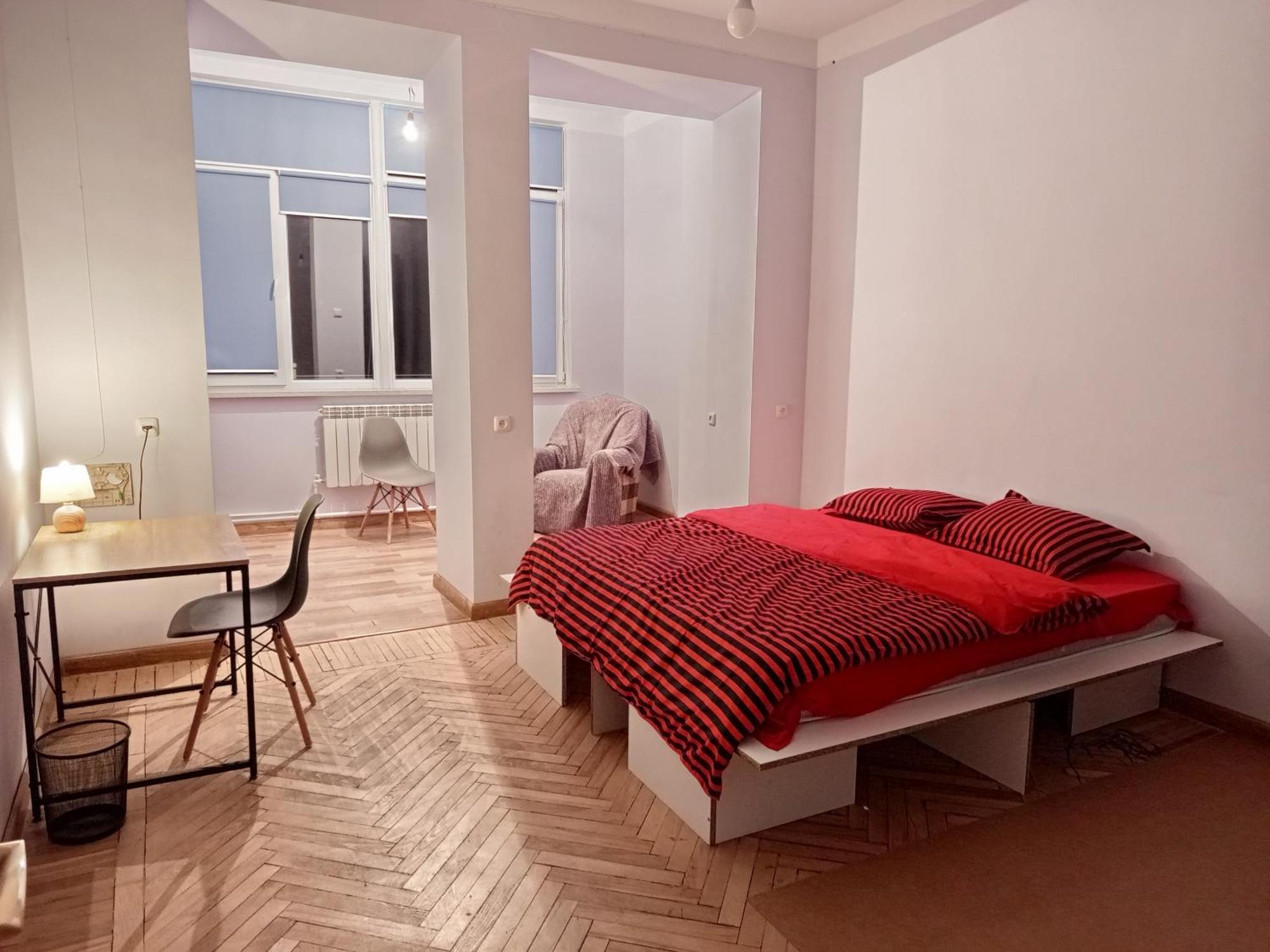 Living Spaces - Guesthouse Yerevan Ngoại thất bức ảnh